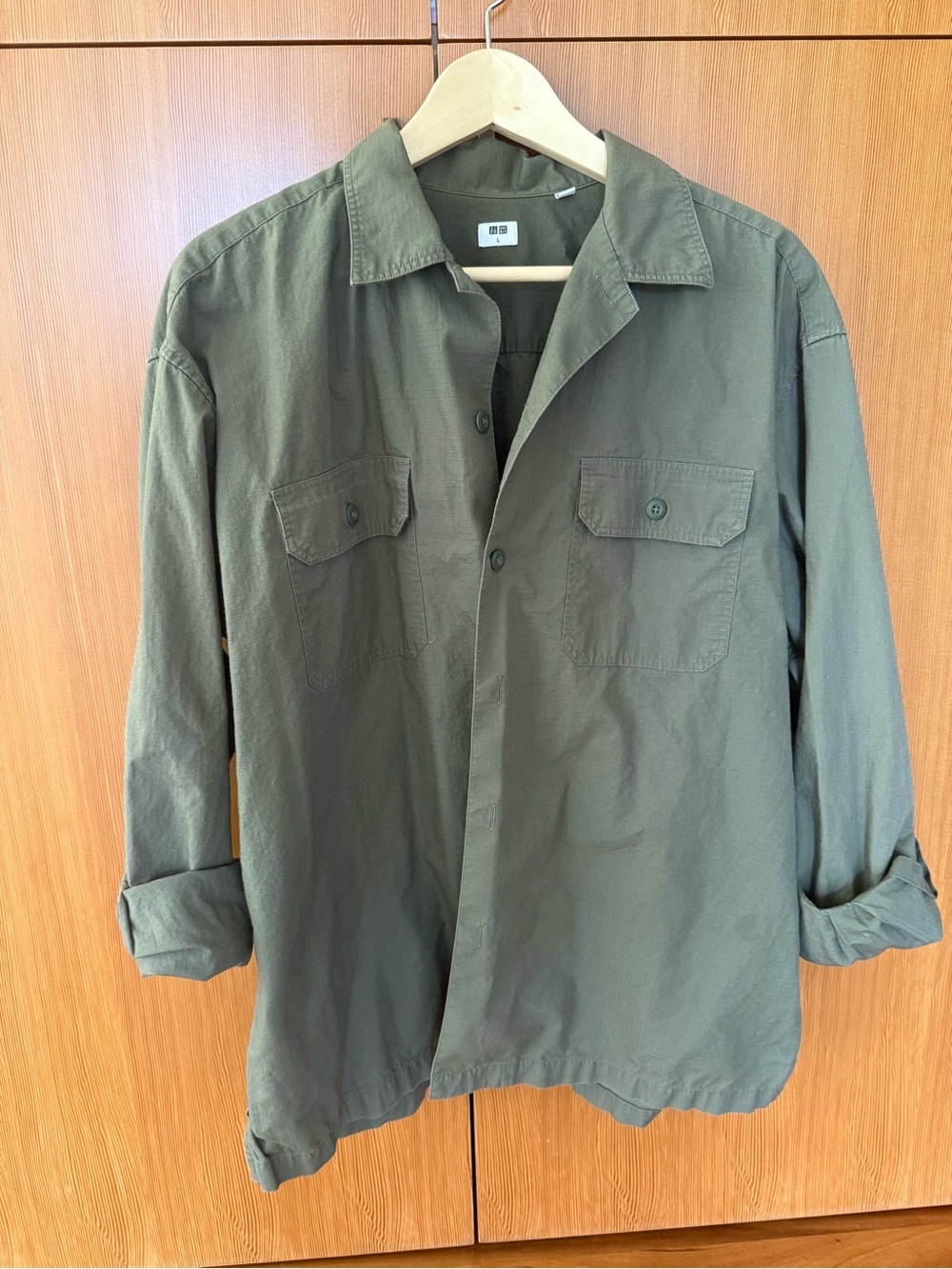Uniqlo Olive Green Lightweight Utility shirt